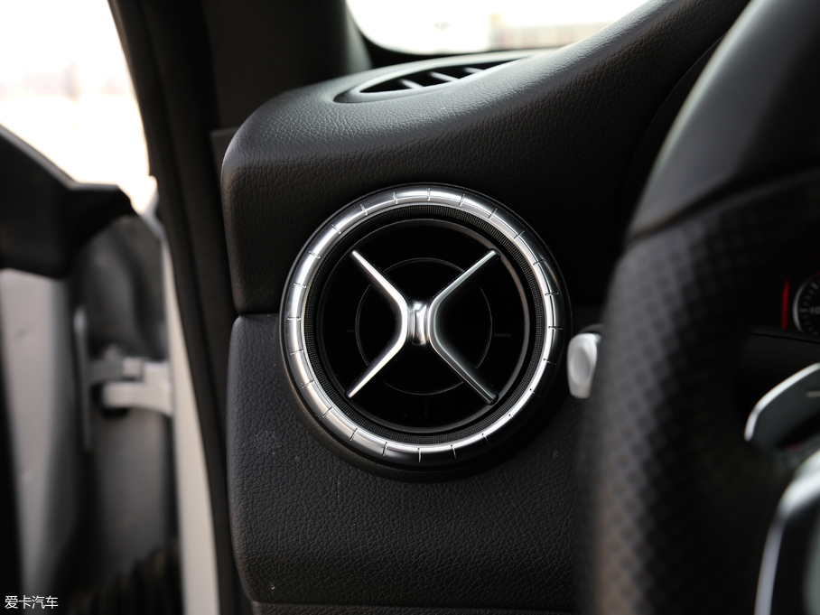 2017YCLA Ŀ CLA 220 4MATIC