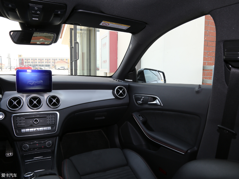 2017YCLA Ŀ CLA 220 4MATIC