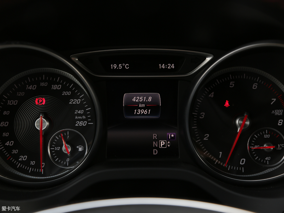 2017YCLA Ŀ CLA 220 4MATIC