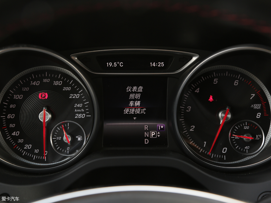 2017��YCLA �Ŀ� CLA 220 4MATIC