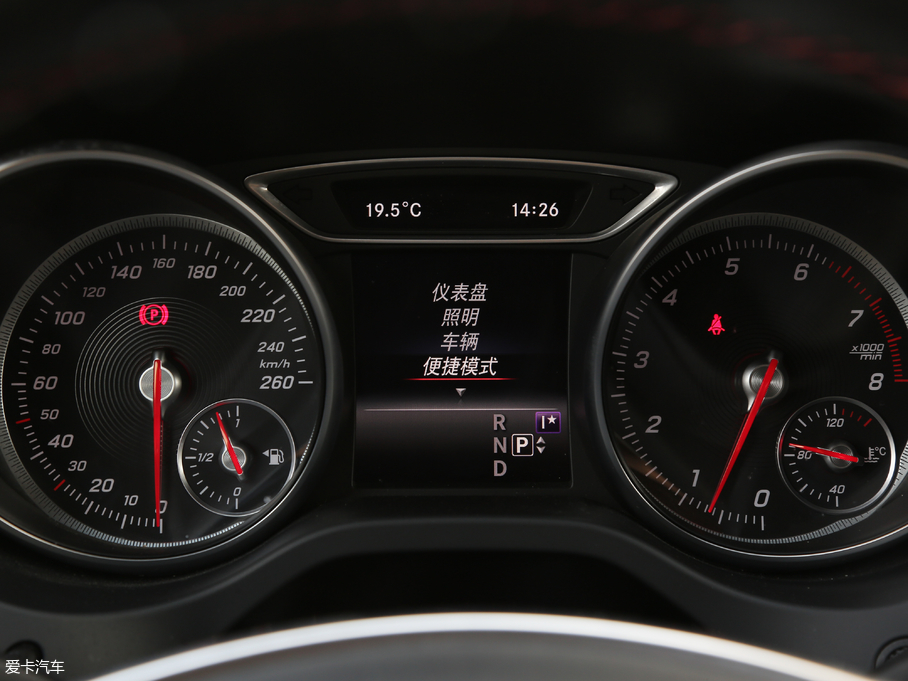 2017YCLA Ŀ CLA 220 4MATIC