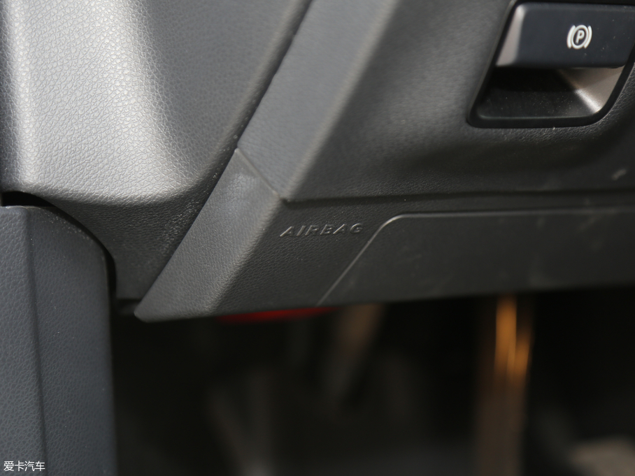 2017YCLA Ŀ CLA 220 4MATIC