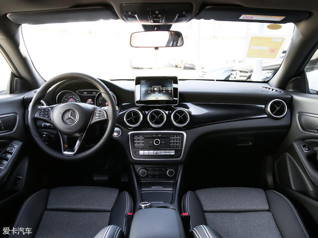 奔馳(進口)2017款奔馳CLA級