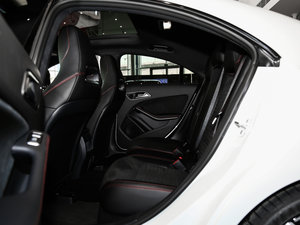 2017CLA 220 4MATIC ſg