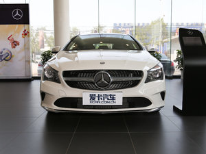 2017款改款 CLA 200 动感型 正前