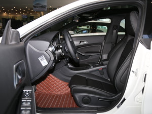 2017Ŀ CLA 200 Ӹ ǰſg