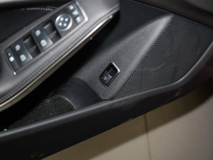 2017Ŀ CLA 260 4MATIC g