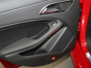 2017Ŀ CLA 260 4MATIC g