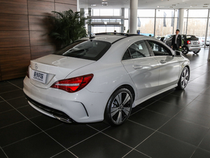 2017Ŀ CLA 200 ʱ 