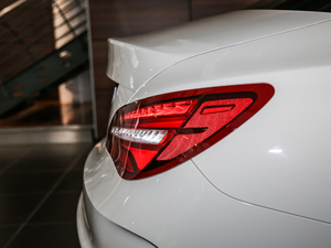 2017Ŀ CLA 200 r (x)(ji)^