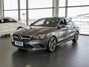 2017款改款 CLA 200 动感型 左前45度