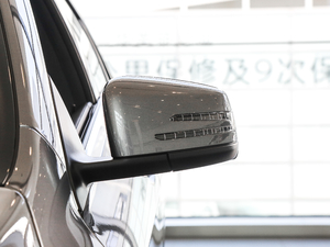 2017款改款 CLA 200 动感型 后视镜