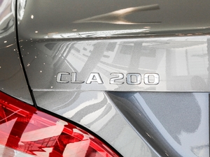 2017Ŀ CLA 200 Ӹ ^