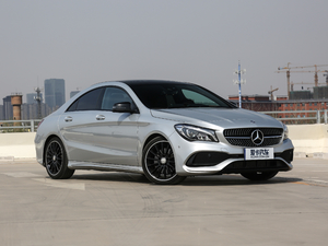 2017Ŀ CLA 220 4MATIC 