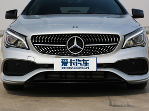 2017Ŀ CLA 220 4MATIC ^