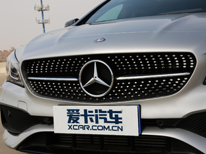 2017Ŀ CLA 220 4MATIC ^