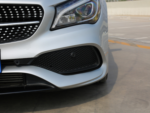 2017Ŀ CLA 220 4MATIC ^