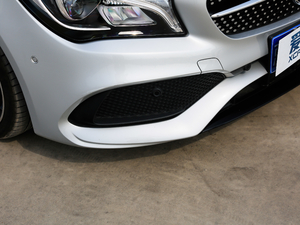 2017Ŀ CLA 220 4MATIC ^