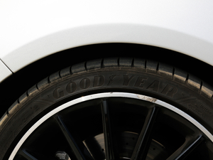 2017Ŀ CLA 220 4MATIC ݆̥Ʒ