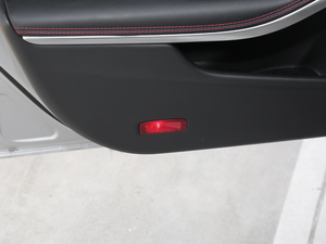 2017Ŀ CLA 220 4MATIC g