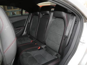 2017Ŀ CLA 220 4MATIC 