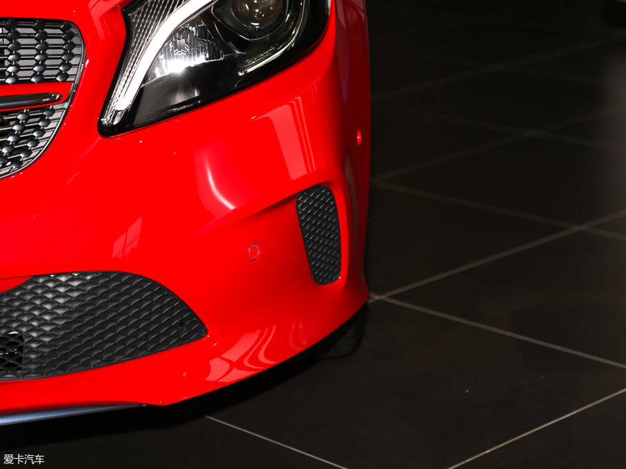 2017YA(M) A 200 Ӹ