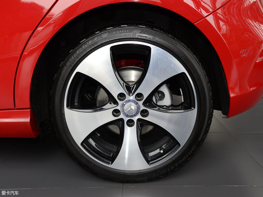 2017YA(M) A 200 r