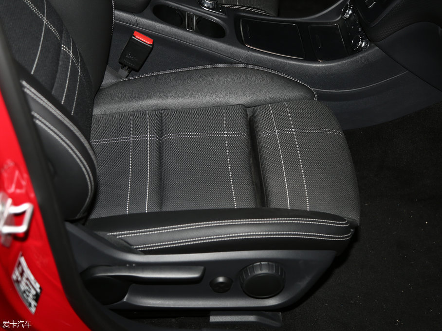 2017YA(M) Ŀ A 200 r