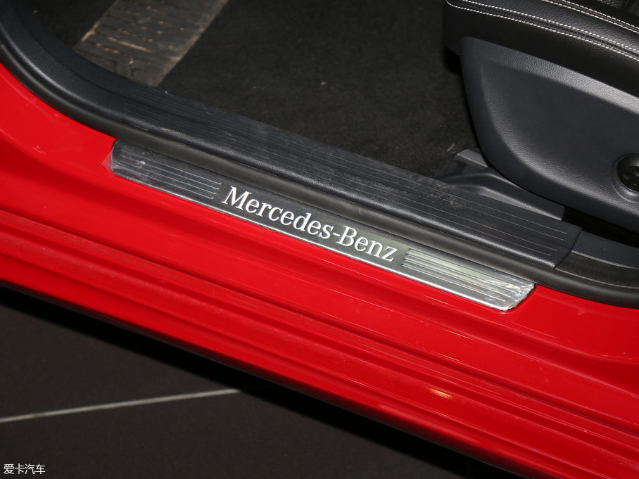 2017YA(M) Ŀ A 200 r