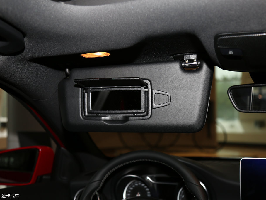 2017YA(M) Ŀ A 200 r