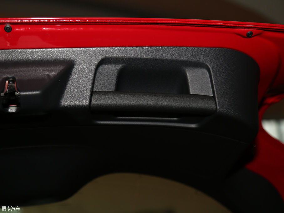 2017YA(M) Ŀ A 200 r