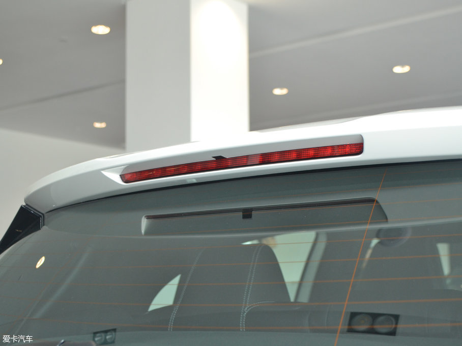 2017YA(M) A 200 Ӹ