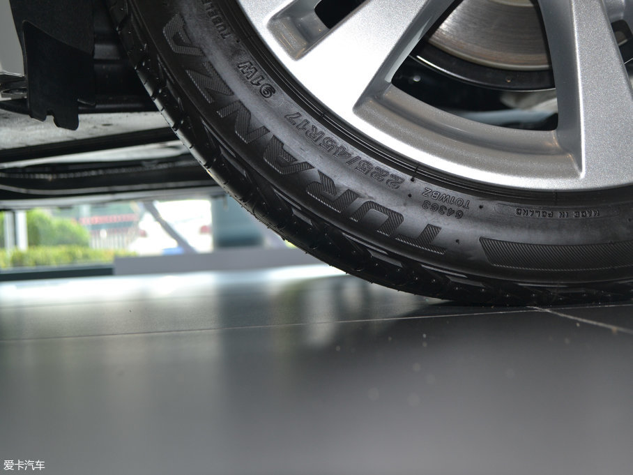 2017YA(M) A 200 Ӹ