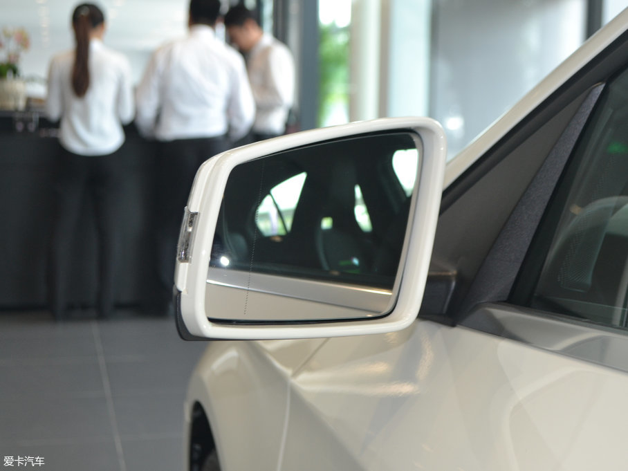 2017YA(M) A 200 Ӹ