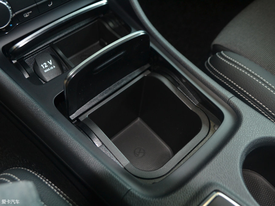 2017YA(M) A 200 Ӹ