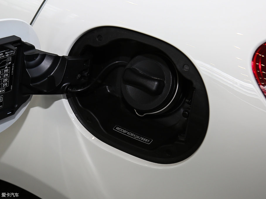 2017YA(M) A 200 O