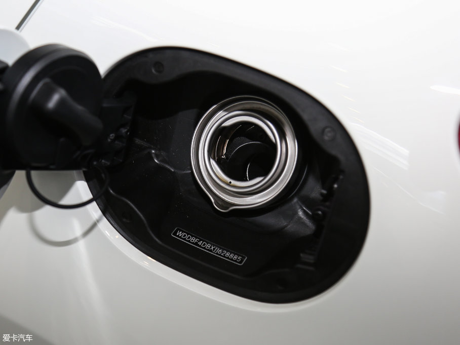 2017YA(M) A 200 O