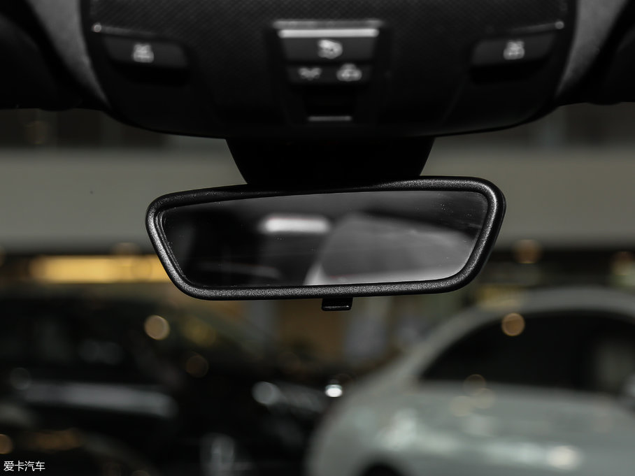 2017YA(M) A 200 O