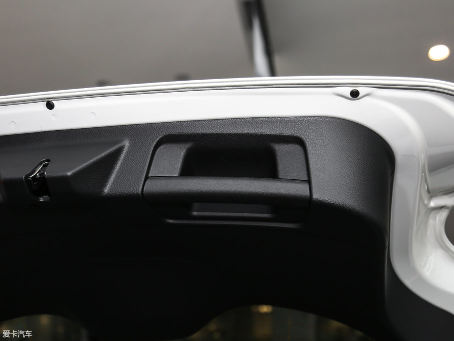 2017YA(M) A 200 O