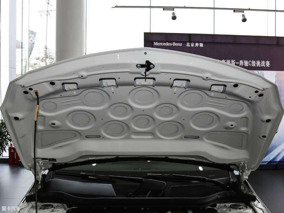 2017YA(M) A 200 O