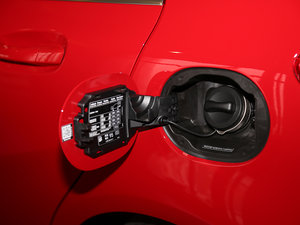 2017A(y) 200 (dng) w