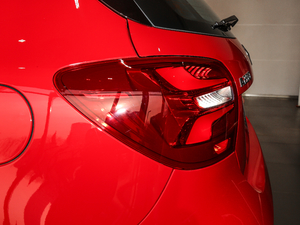 2017Ŀ A 200 Ӹ (ji)^