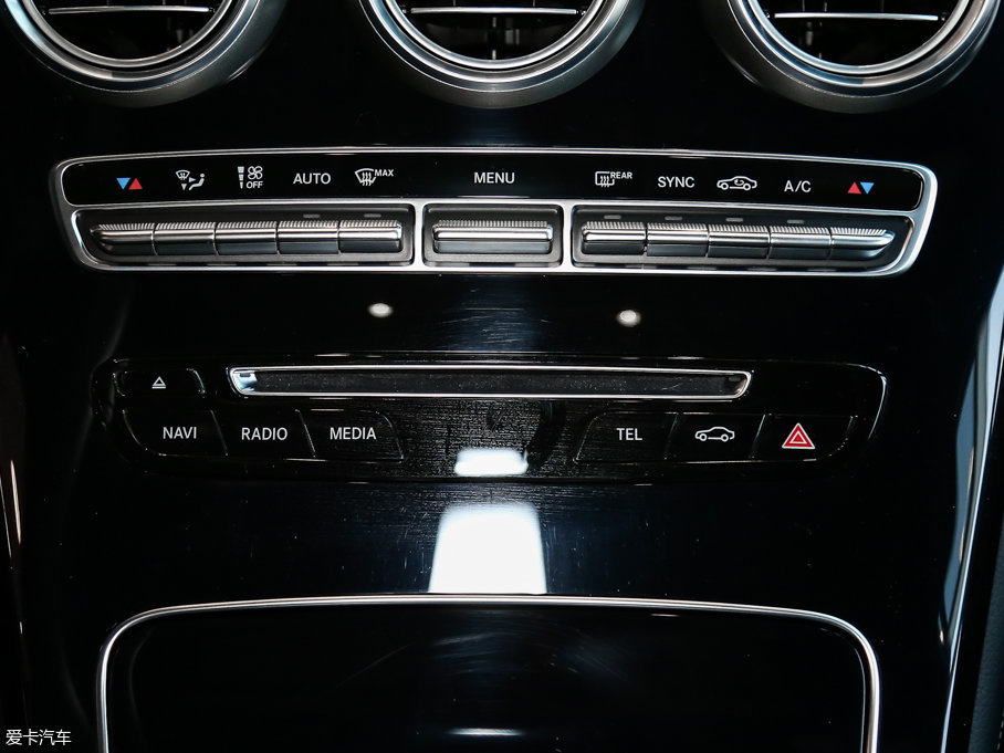 2017YGLCCoupe(M(jn)) GLC 200 4MATIC ISUV