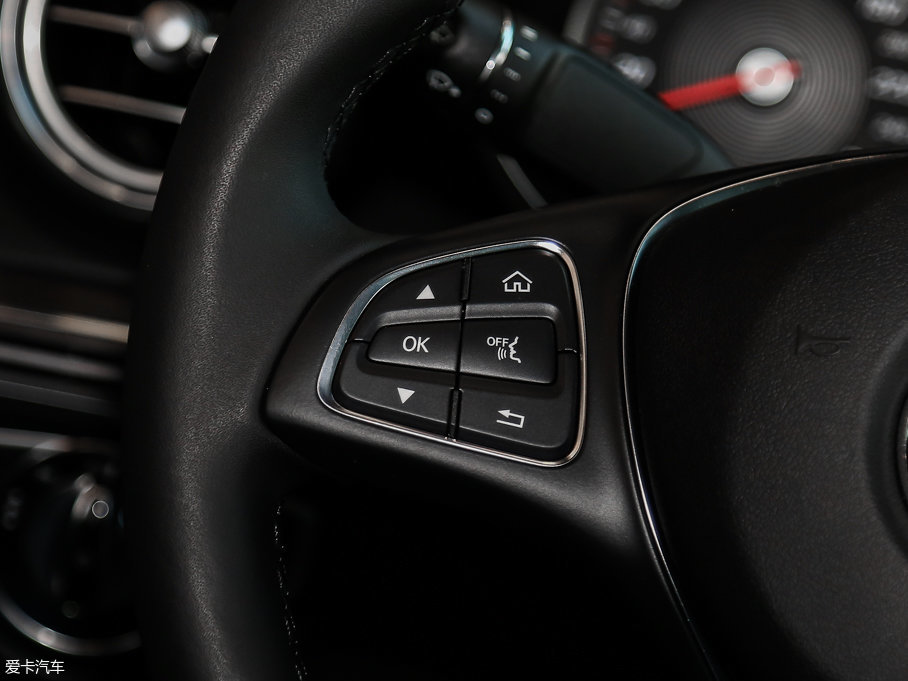 2017YGLCCoupe(M(jn)) GLC 200 4MATIC ISUV