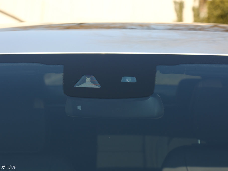 2017YGLCCoupe(M) GLC 260 4MATIC ISUV