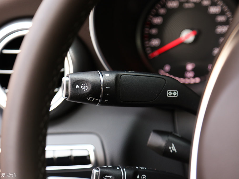 2017YGLCCoupe(M) GLC 260 4MATIC ISUV