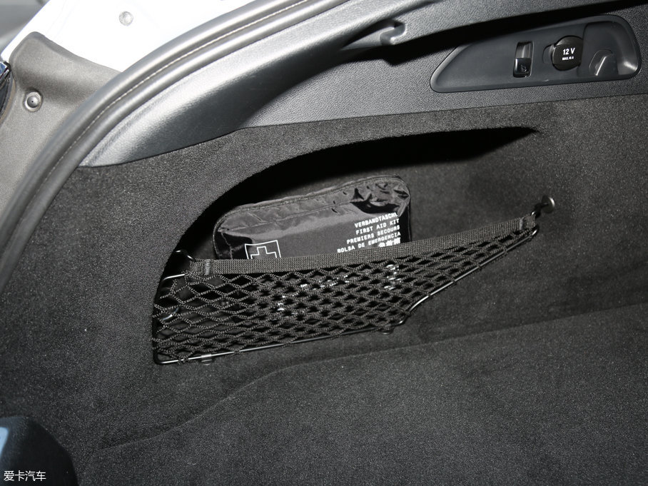 2017YGLCCoupe(M) GLC 260 4MATIC ISUV