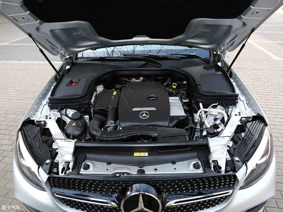 2017YGLCCoupe(M) GLC 260 4MATIC ISUV