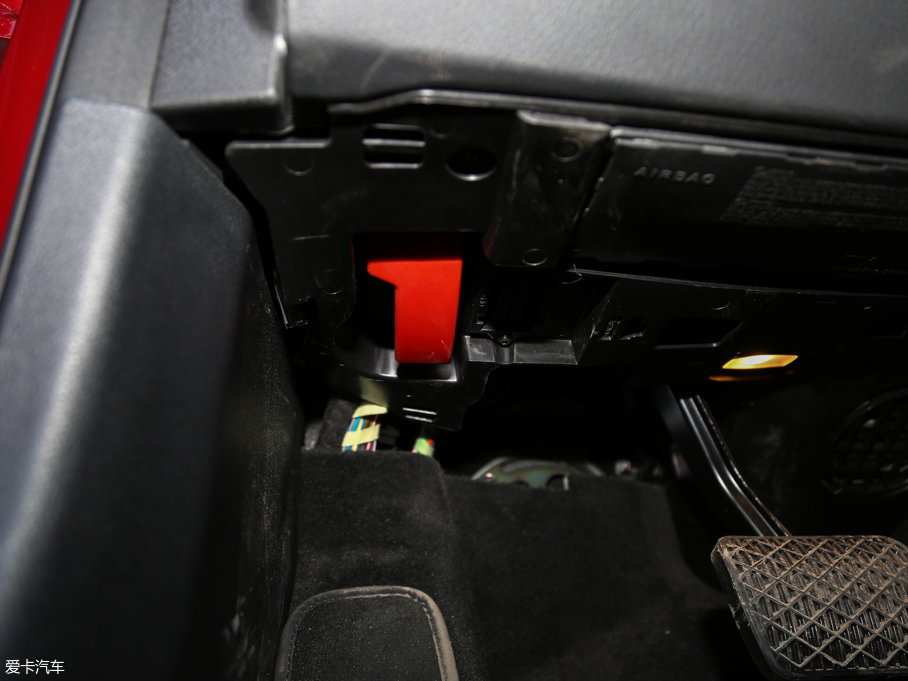 2017YGLCCoupe(M) GLC 300 4MATIC ISUV