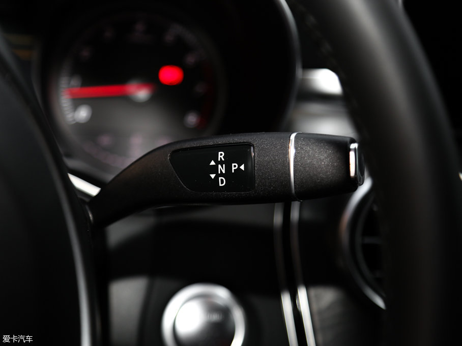 2017YGLCCoupe(M) GLC 300 4MATIC ISUV